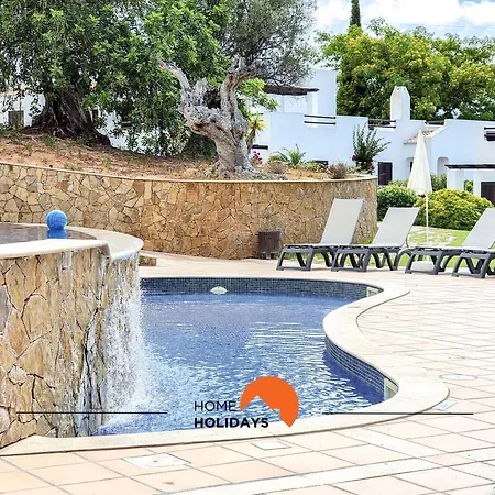 #121 T1 Aconchegante Em By Holidays