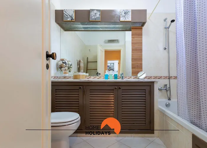 아파트 #121 T1 Aconchegante Em By Holidays *