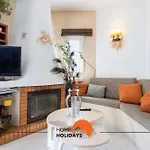 Apartamento #121 T1 Aconchegante Em By Holidays *