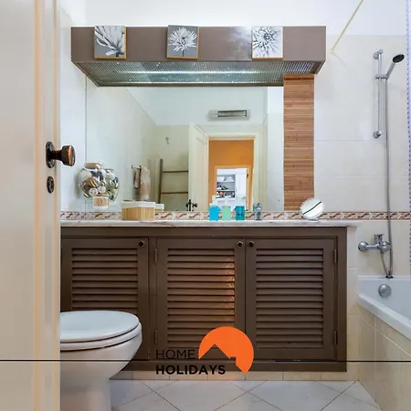 Appartement #121 T1 Aconchegante Em By Holidays *