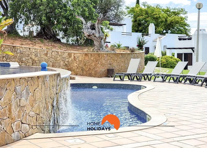 #121 T1 Aconchegante Em By Holidays
